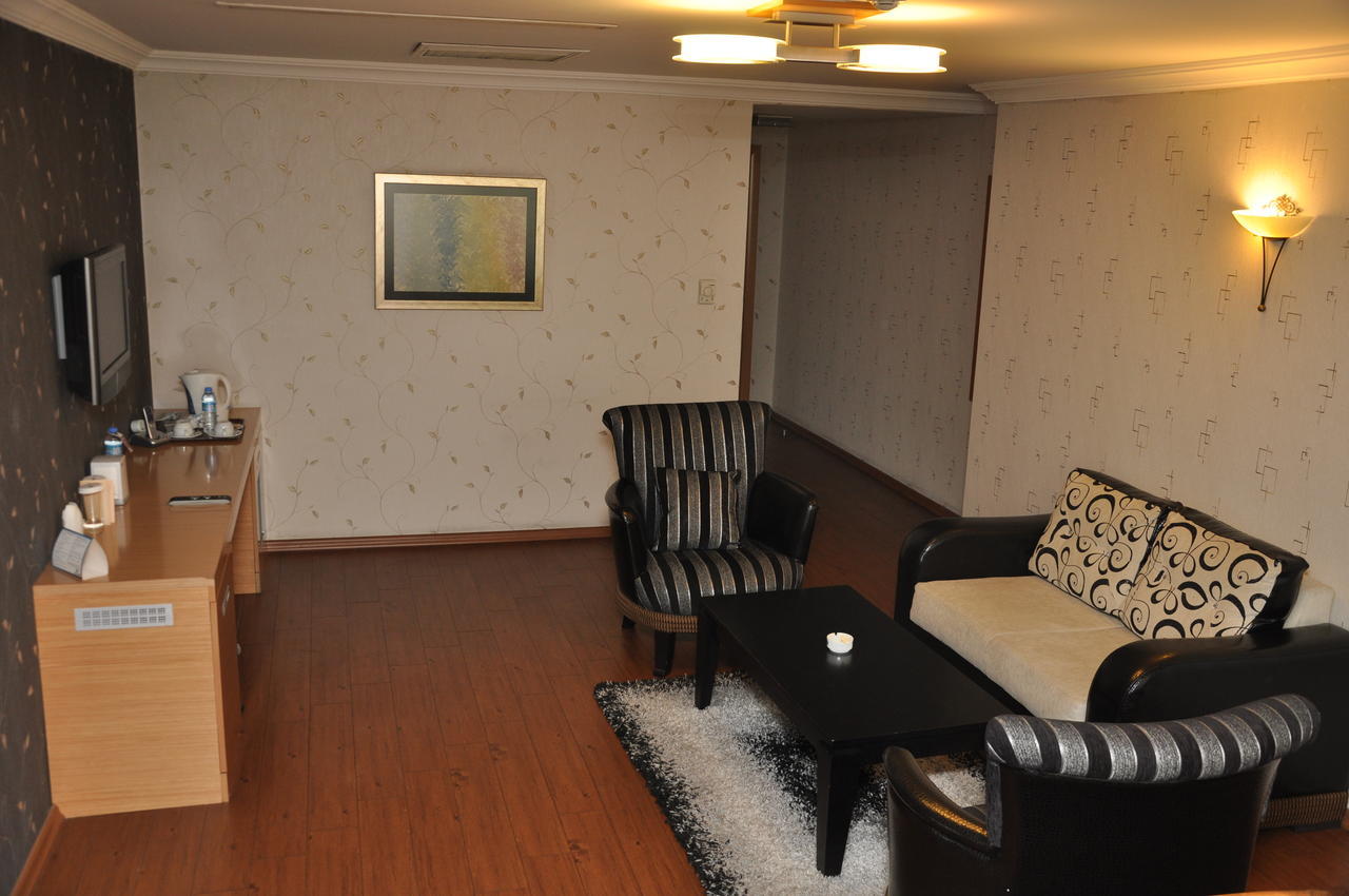 Gaziantep Plaza Hotel Quarto foto